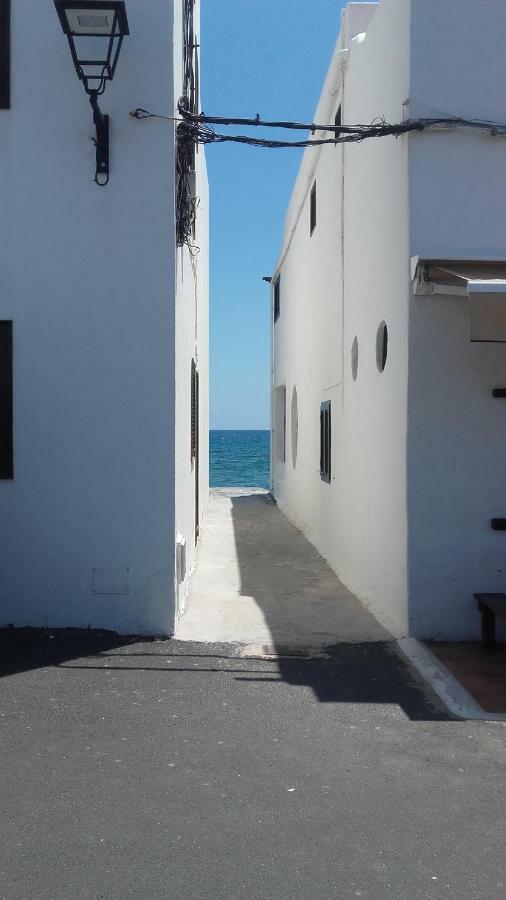CHROMOTHERAPHY Cerca del Mar Appartamento Costa Teguise Esterno foto