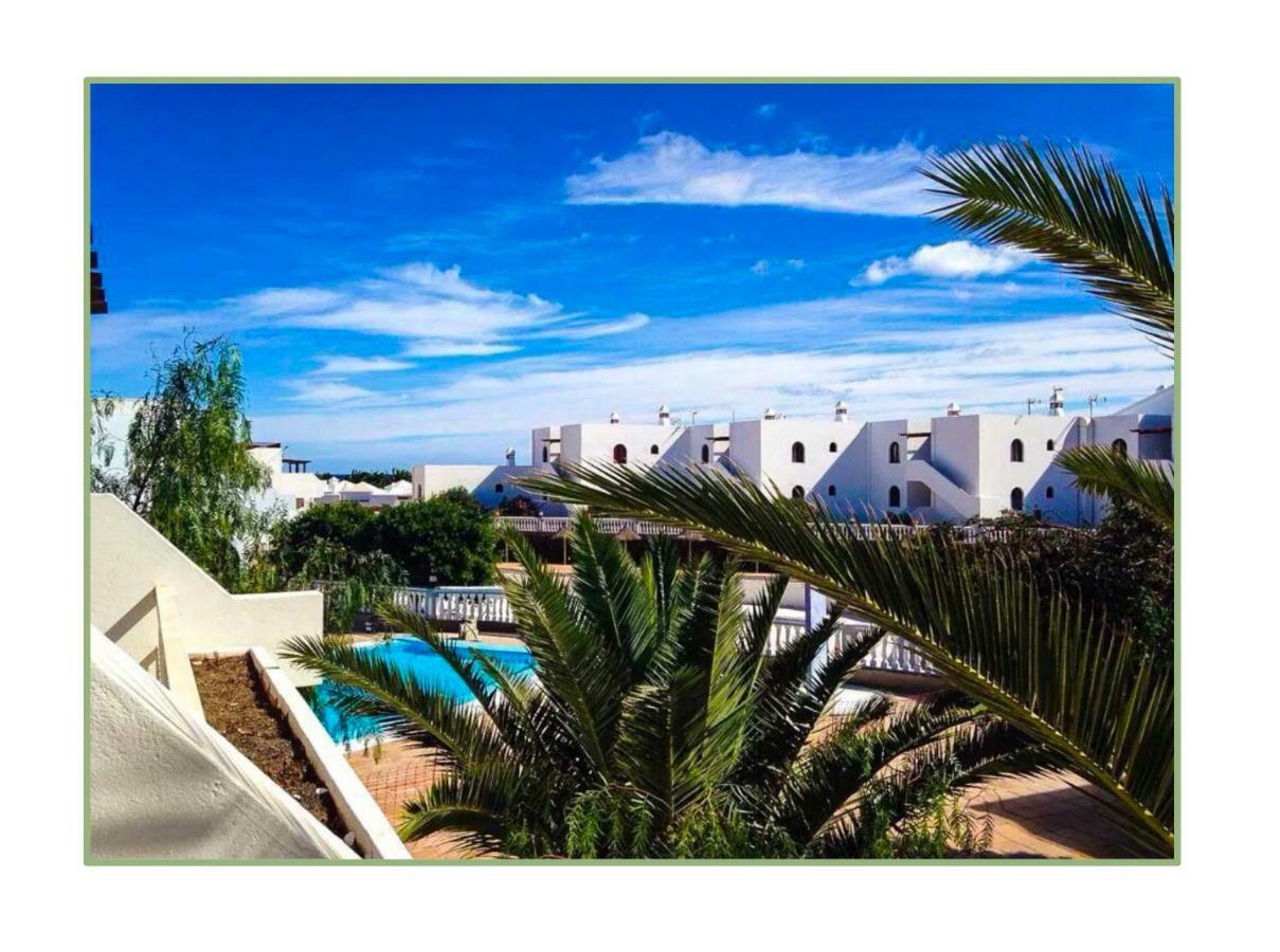 CHROMOTHERAPHY Cerca del Mar Appartamento Costa Teguise Esterno foto